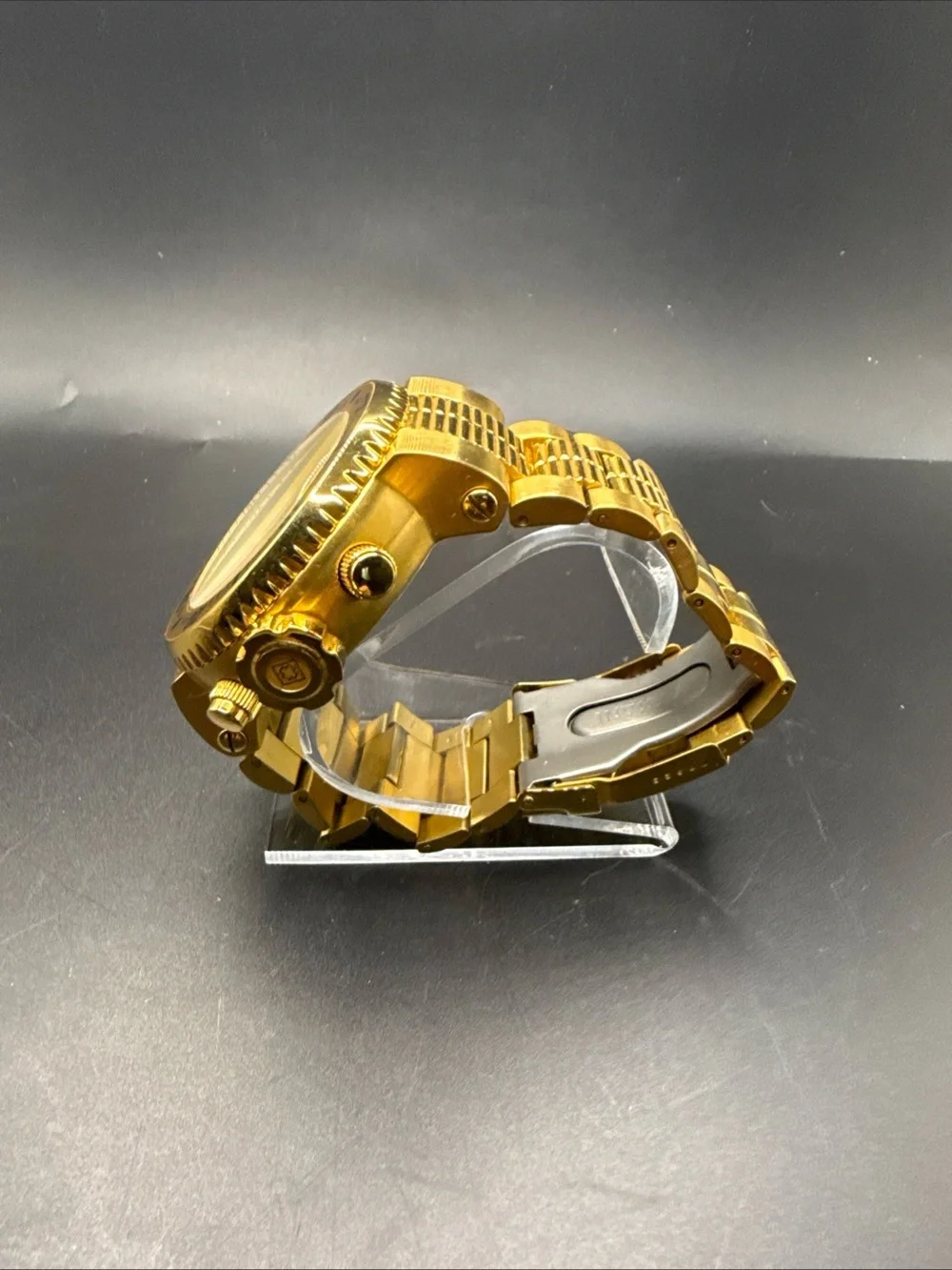 Invicta chronograph wristwatch